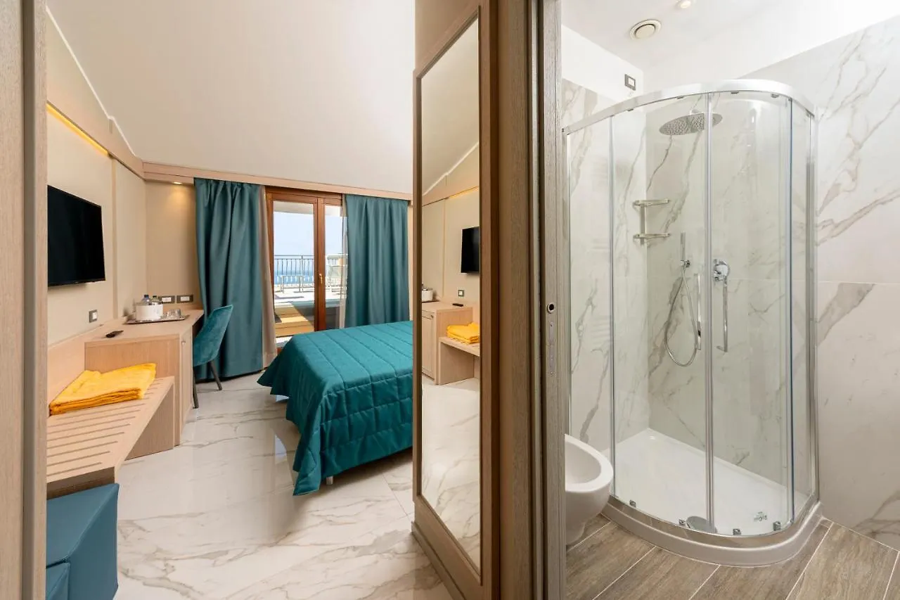Hotel Porto Roca Monterosso al Mare