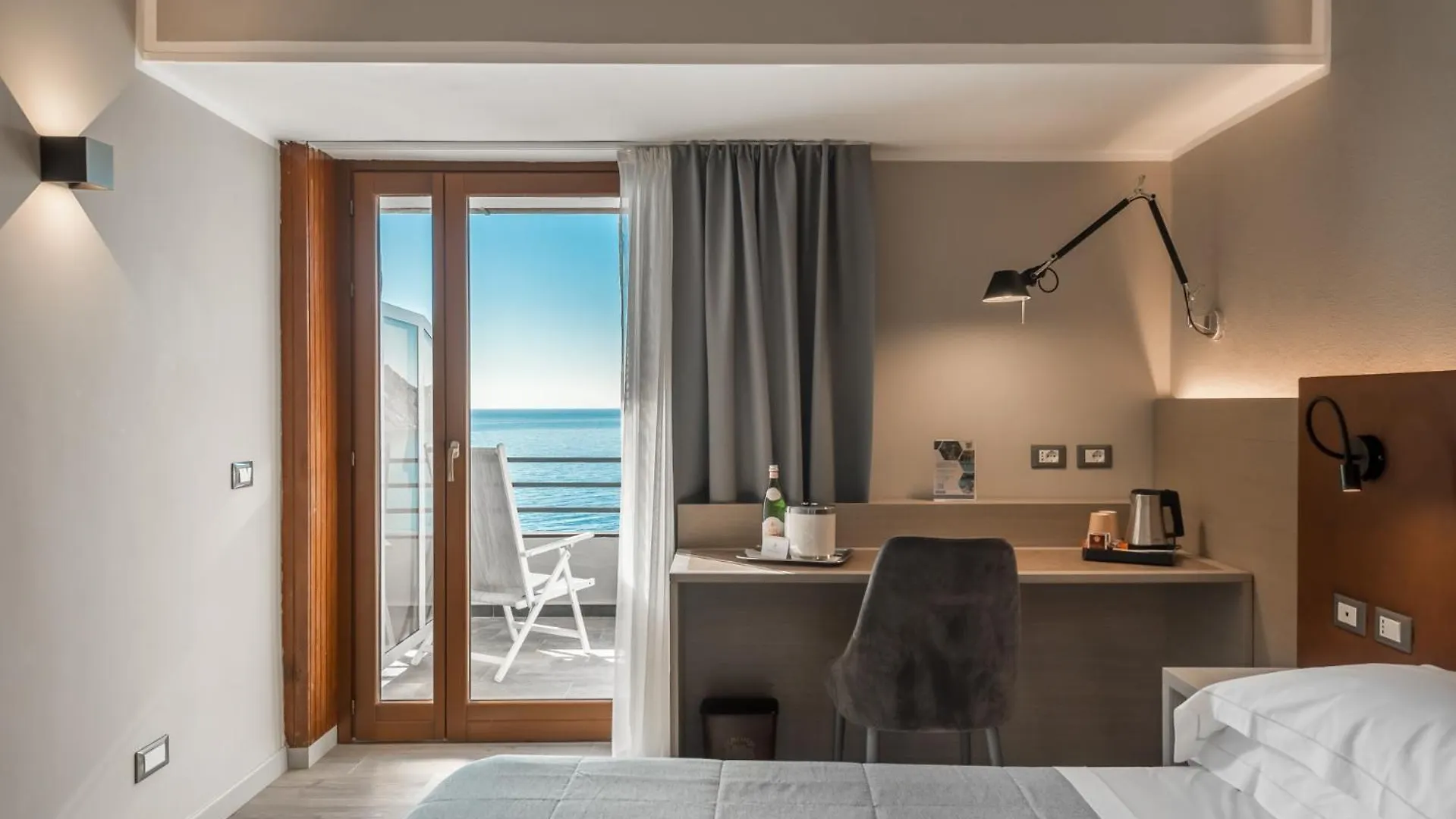 Hotel Porto Roca Monterosso al Mare Italy